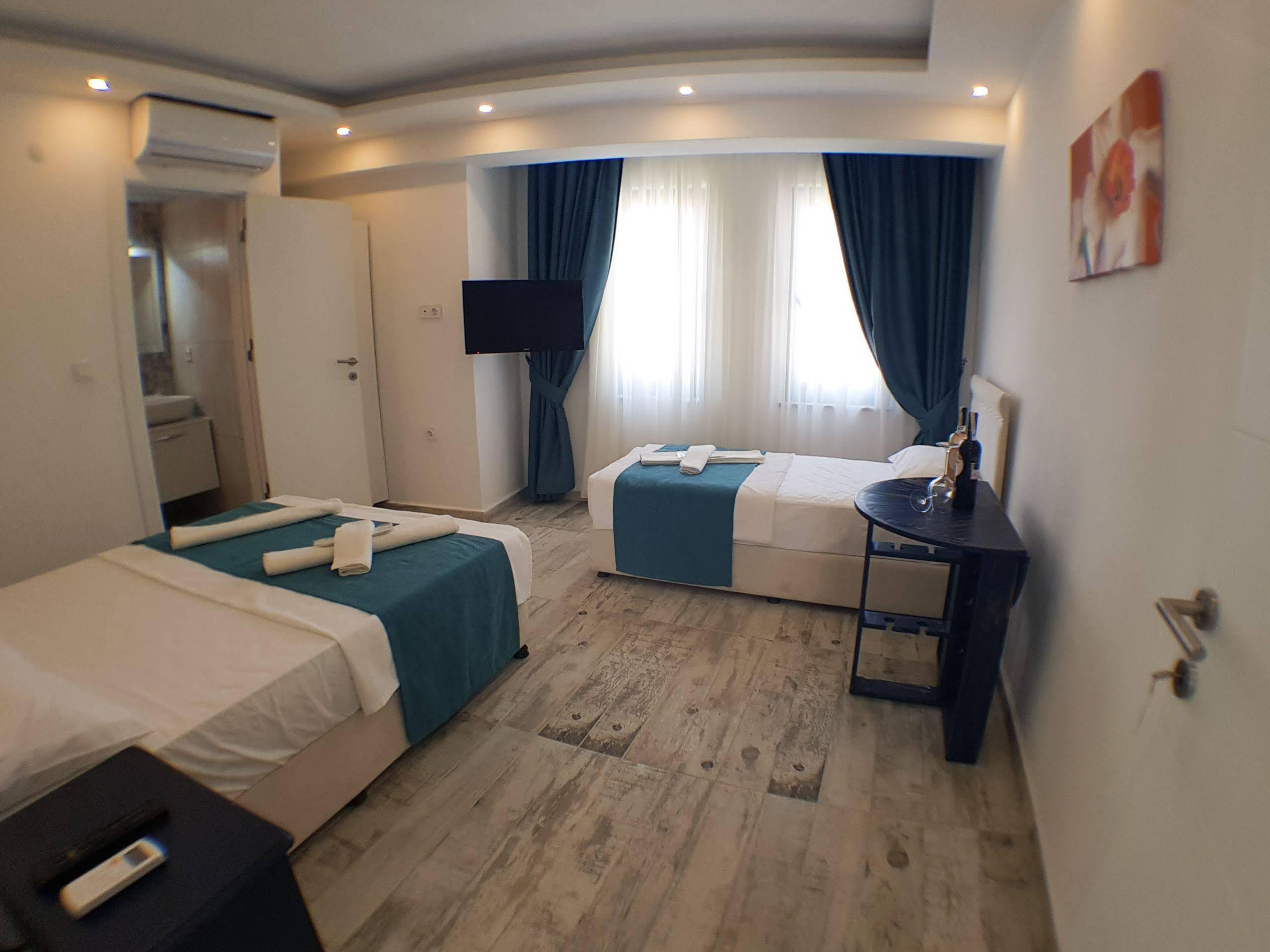 Tenes Otel Бозджаада Экстерьер фото